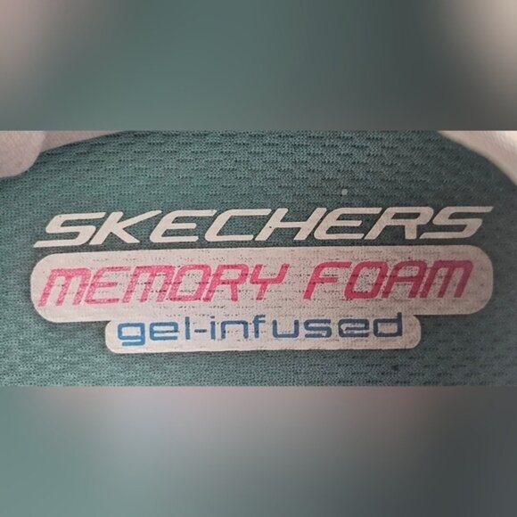 Skechers Retros Retrospect Low-Top Sneakers - Picture 11 of 12